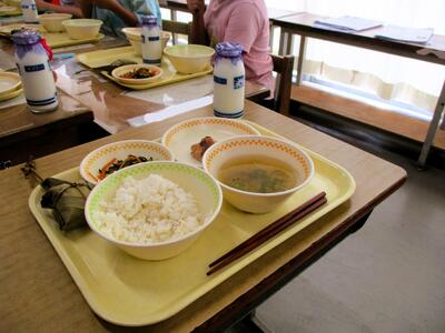 福島小学校　木曽　木曽福島　ほう葉巻き